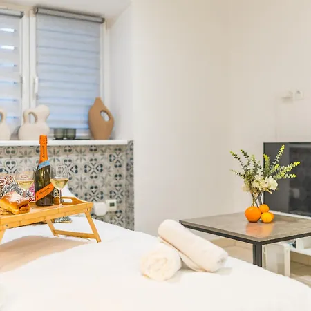 Apartamento Krowodrza - Park & Trams Nearby - By Rentujemy