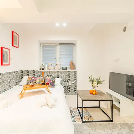 Apartamento Krowodrza - Park & Trams Nearby - By Rentujemy *