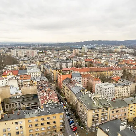 Krowodrza - Park & Trams Nearby - By Rentujemy Apartamento *